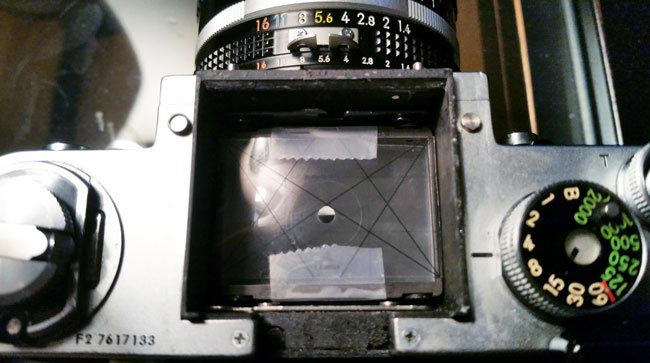 Dynamic-symmetry-grid-in-film-camera-Nikon-F2-grid-on-ground-glass-2